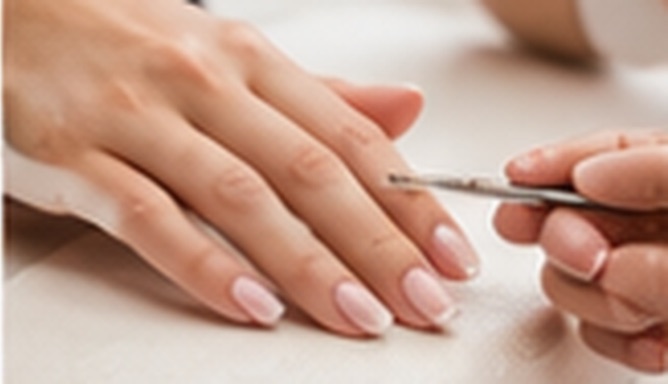 Nails & Hands